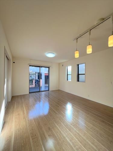 ＬＤＫ約１６帖