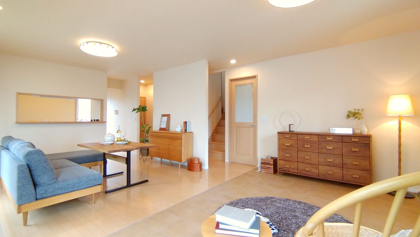 2024年10月撮影　寫真內の家具、備品は価格に含まれません。