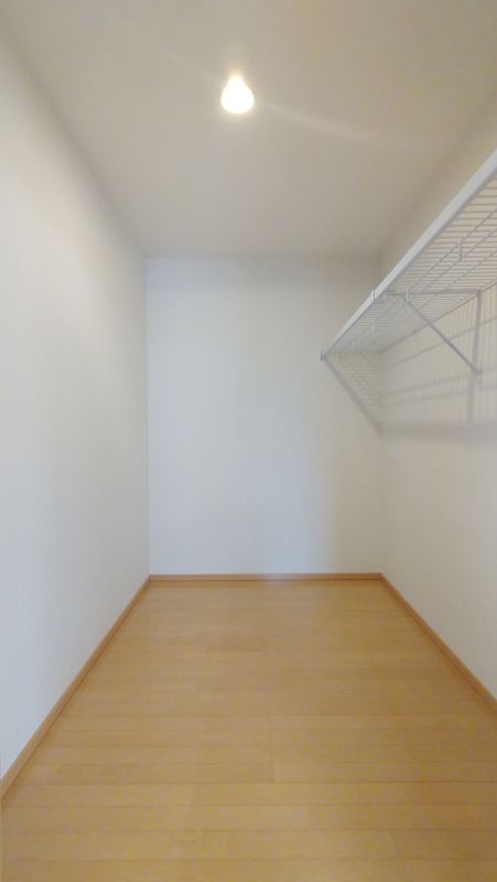 ウォークインクローゼット　2024年10月撮影