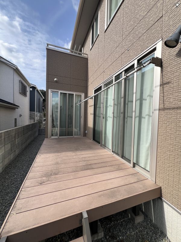 ウッドデッキ（2024年12月撮影）