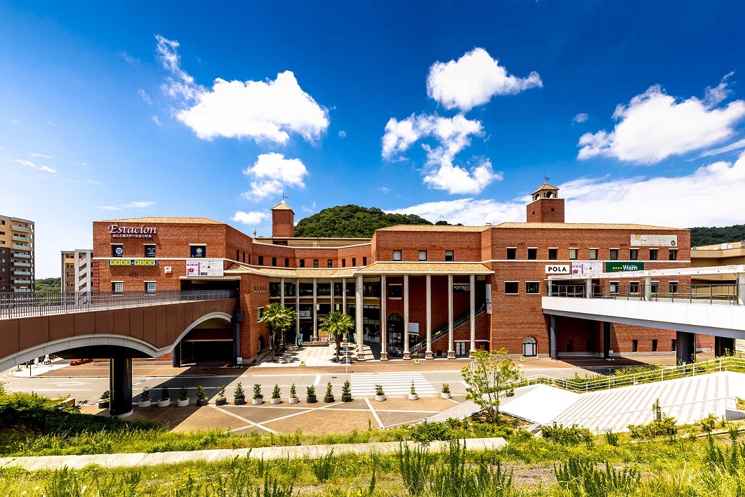 南海電鉄南海本線「和歌山大學前」駅まで1700m