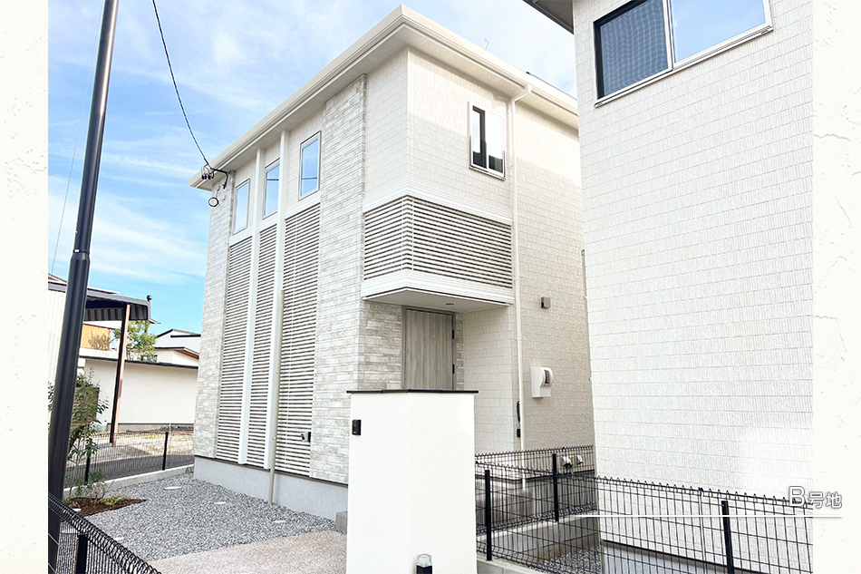 セキュレア初生町IV