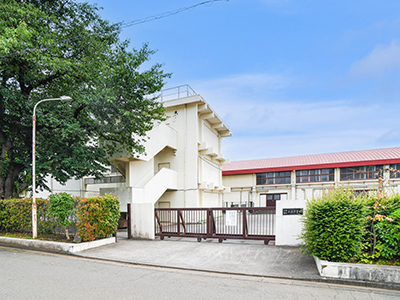 小平市立上水中學校