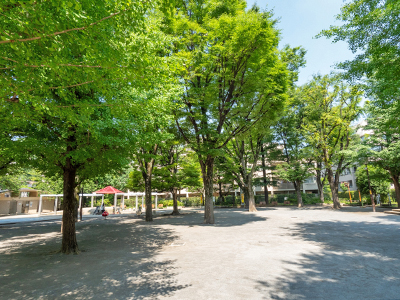 新宿區(qū)立白銀公園