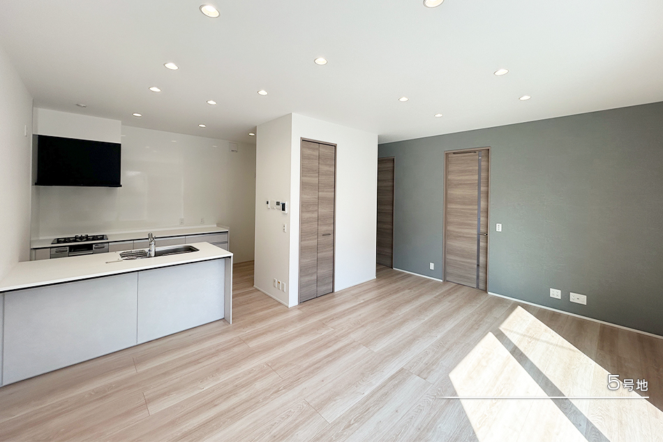 セキュレア高槻市桜ヶ丘南町III