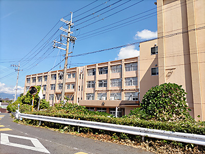 草津市立老上中學校