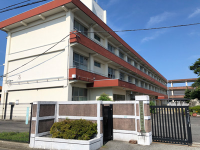 坂ノ市中學校
