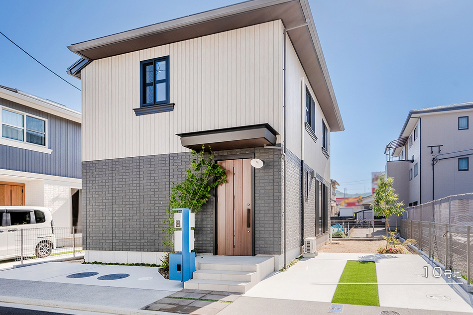 セキュレア東長戸　(分譲住宅)