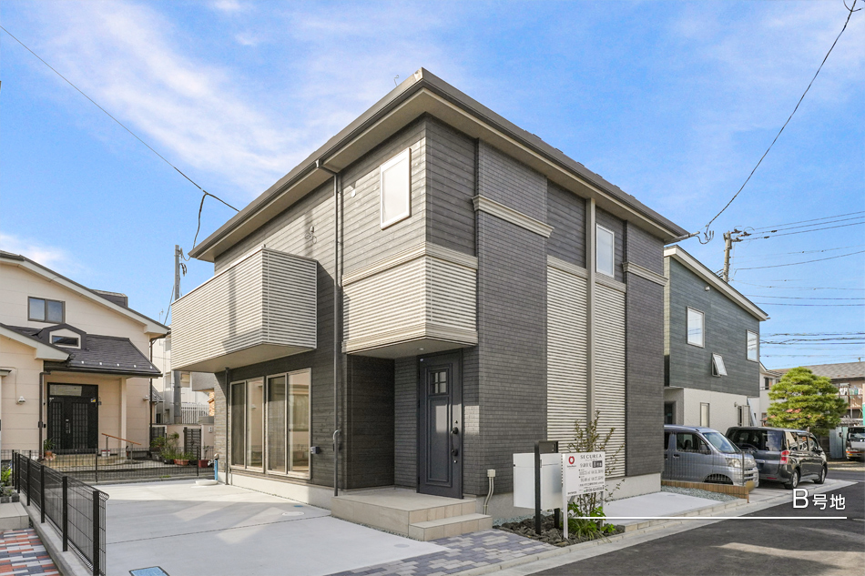 セキュレア南小泉2丁目　(分譲住宅)