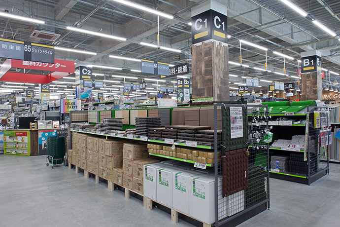 高効率機器をBEMS管理しエネルギー使用量を削減