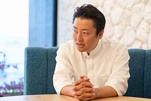 舞臺で物語を創りだすのは「人」