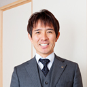 多摩支店木造住宅営業(yè)所　
　設(shè)計擔(dān)當(dāng)　鈴木聡
