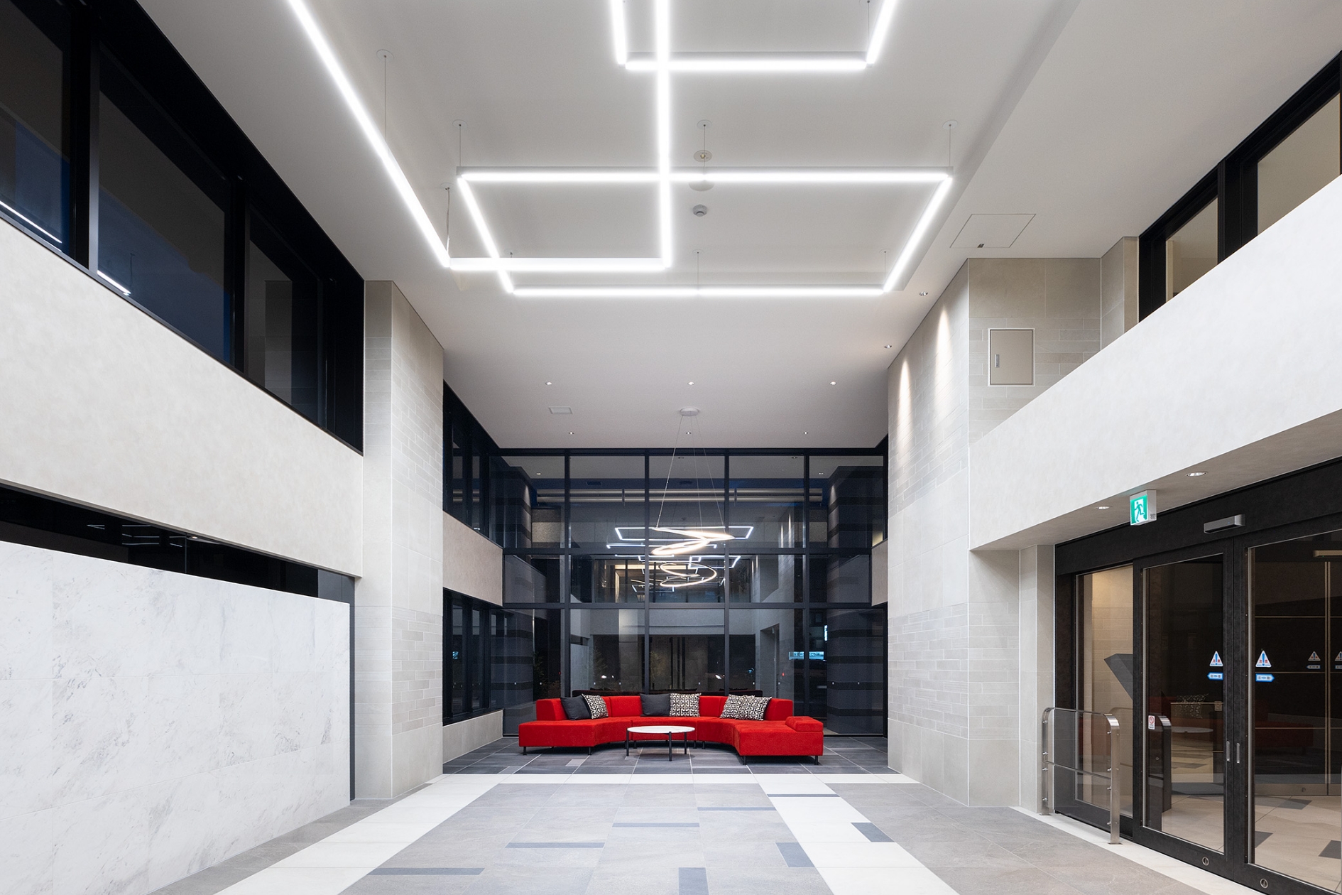 エントランスホール