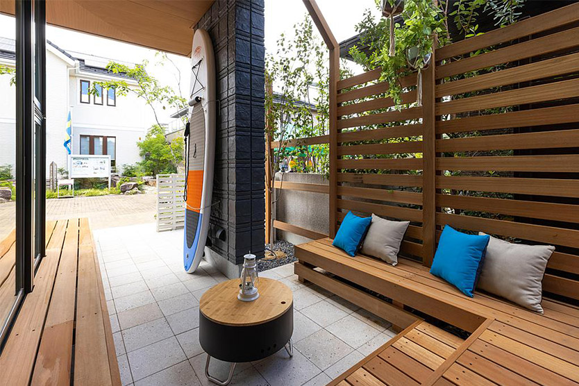 おしゃれなウッドデッキ