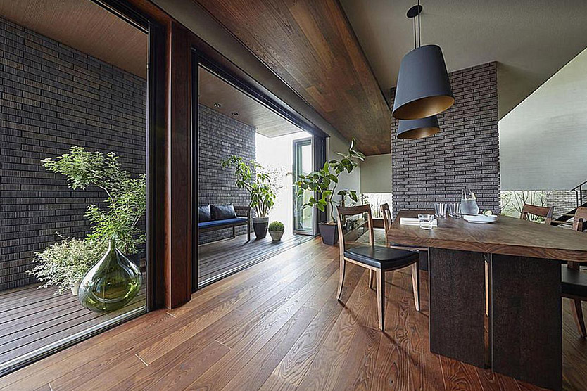 おしゃれなウッドデッキ