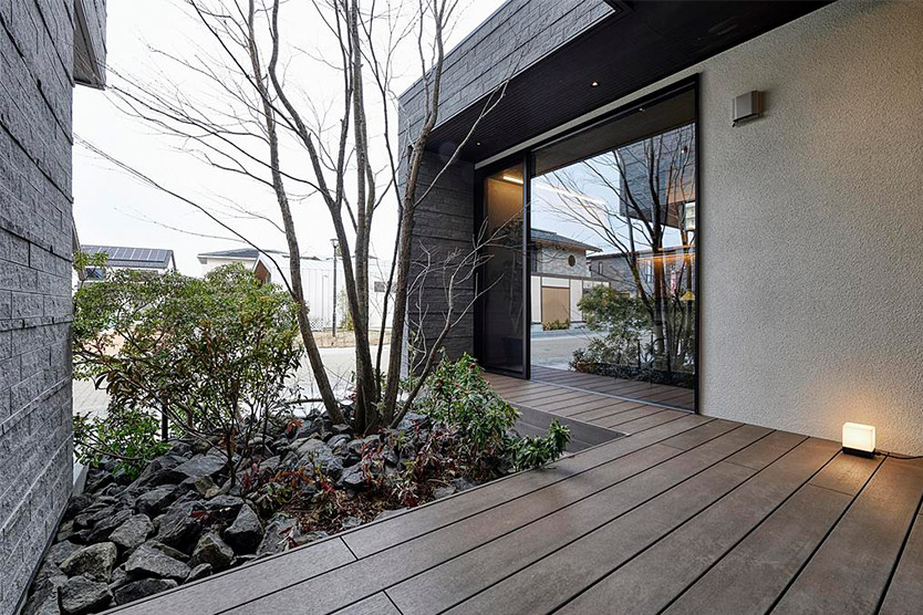 おしゃれなウッドデッキ